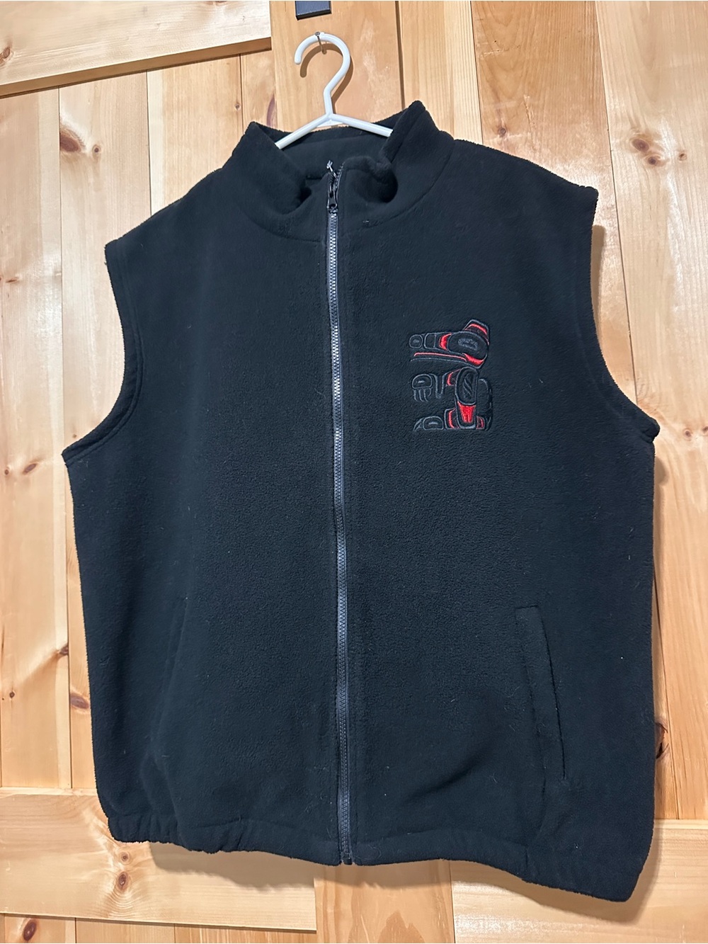 Pacific Northwest indigenous art embroidered vest men’s XL